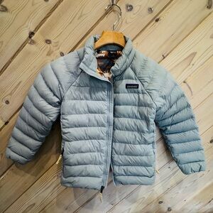 Patagonia Kids Puffer Jacket - Soft blue . Barely worn